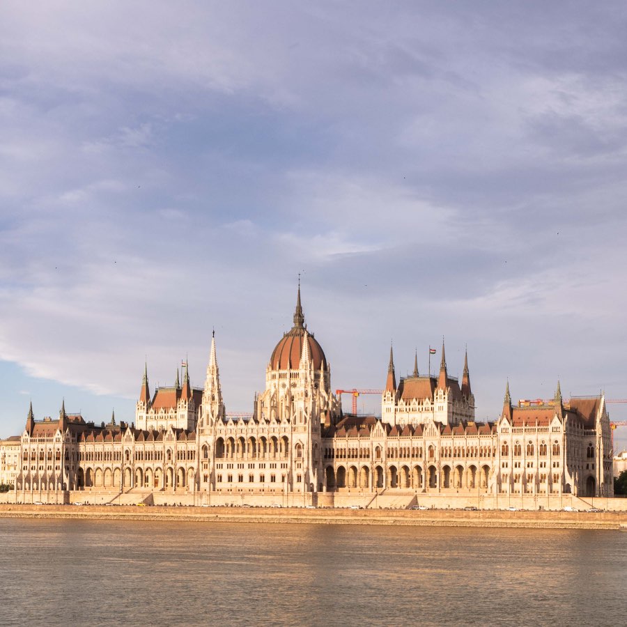 Budapest: La Perla del Danubio